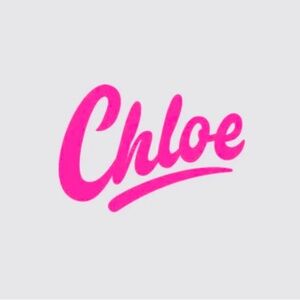 Chloe @callmecarrieb is adding Chloe to our closet.